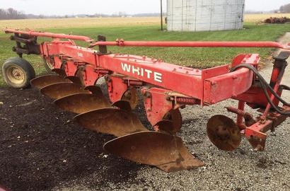 Farm machinery auction 1