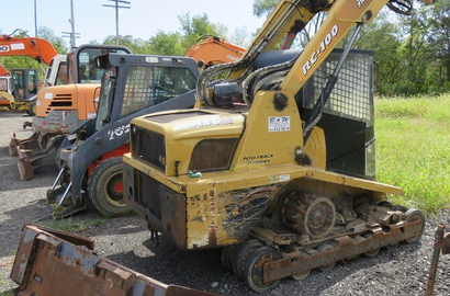 Heavy equipment auction 5