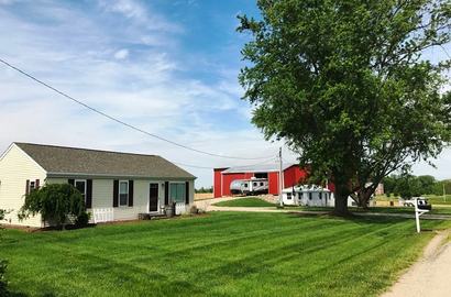 Real estate auction 17