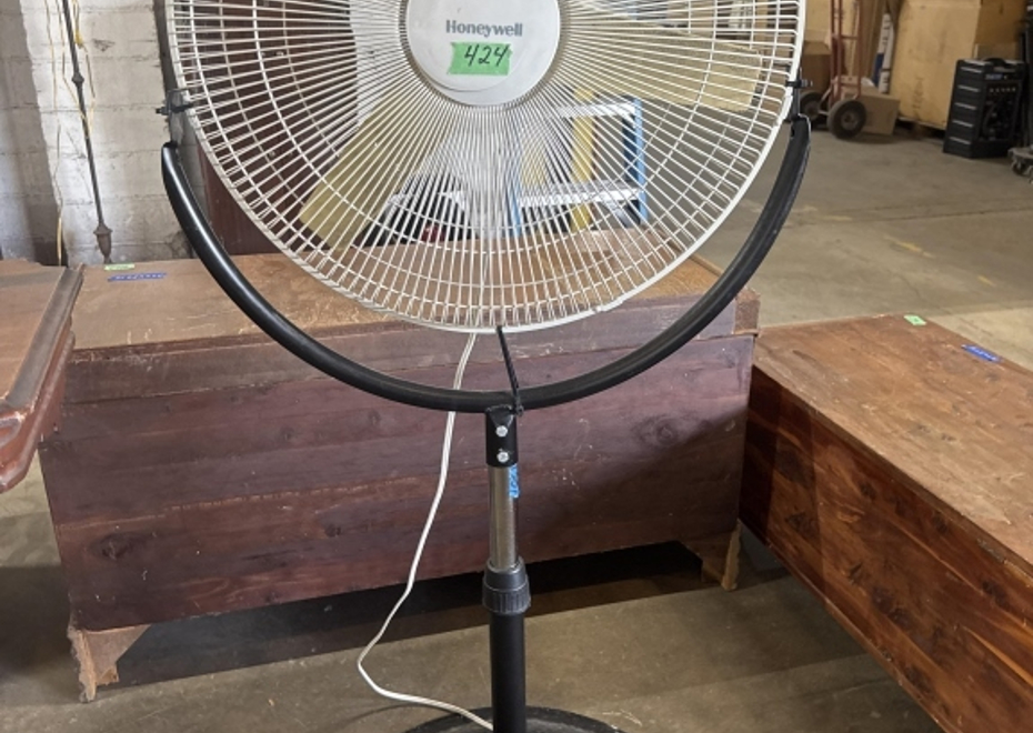 424