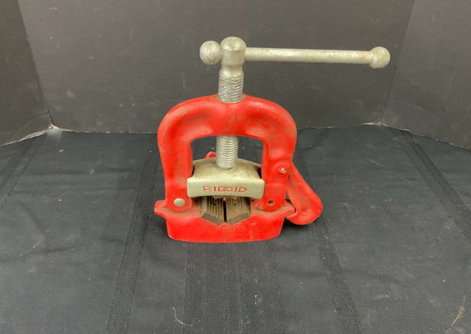 425 1