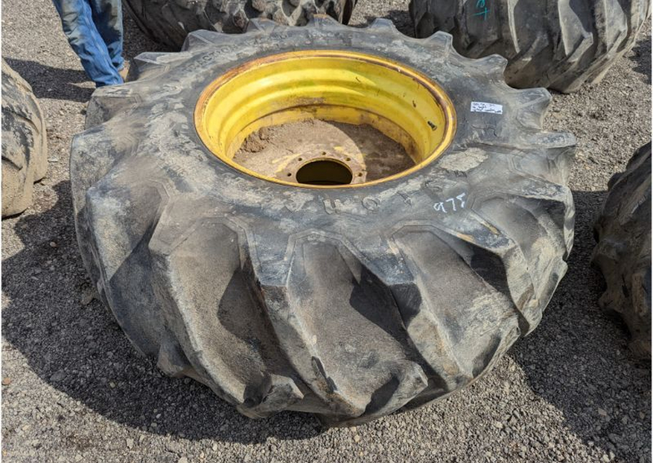975