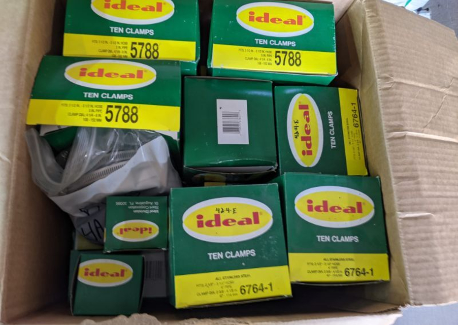 1133