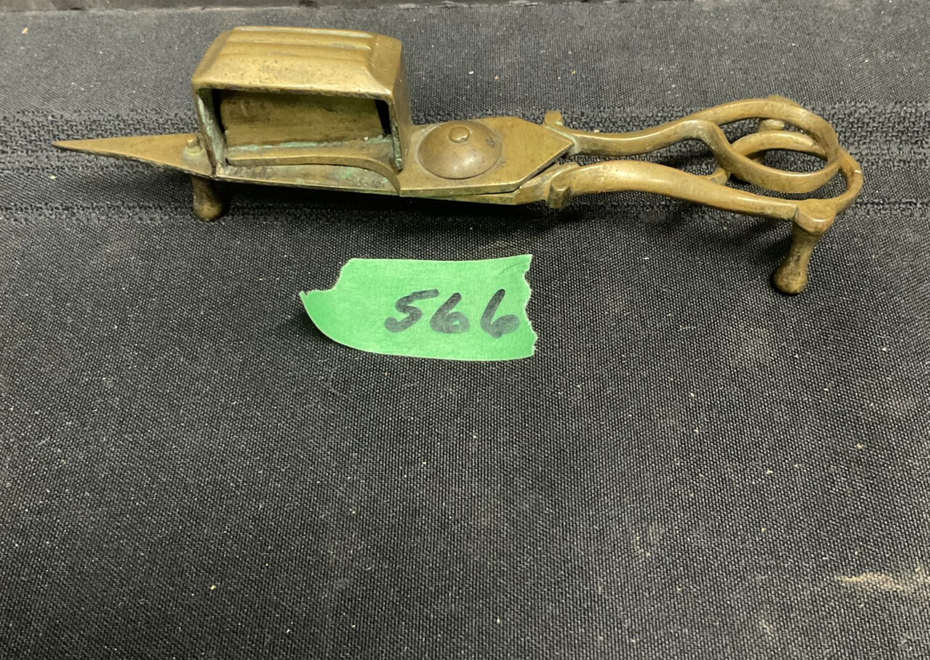 566 1