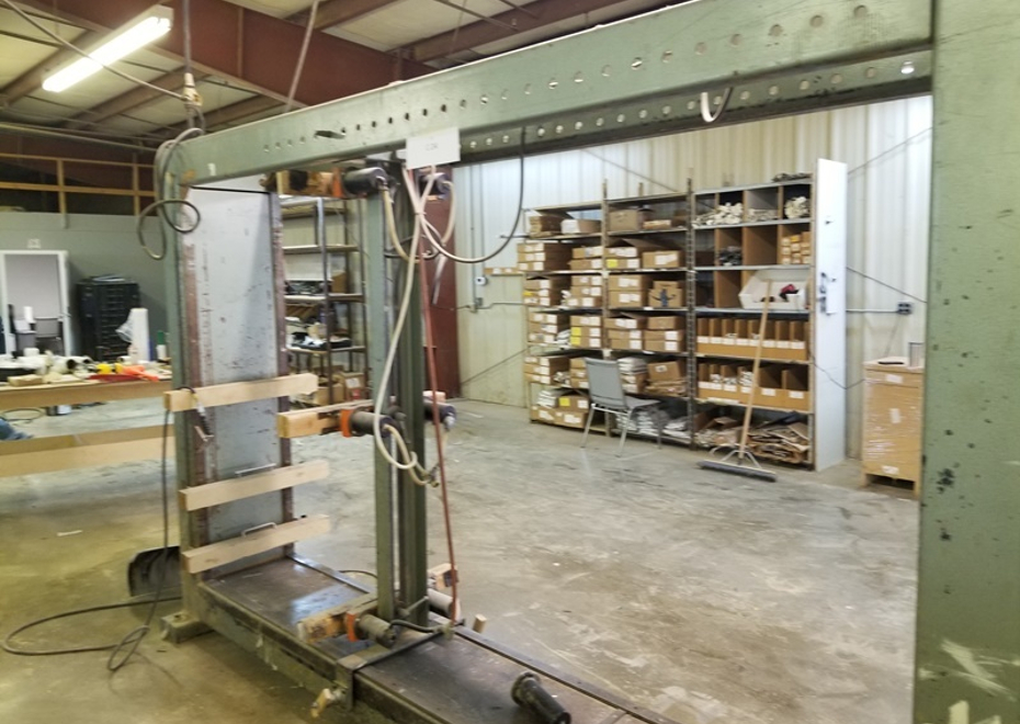 C24 Case Clamp