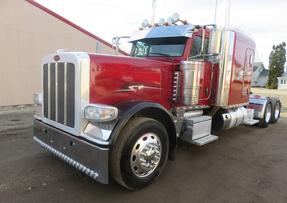 Large equipment auction 1