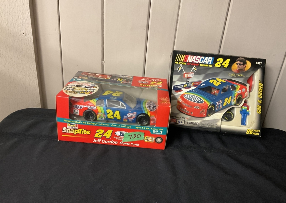 729