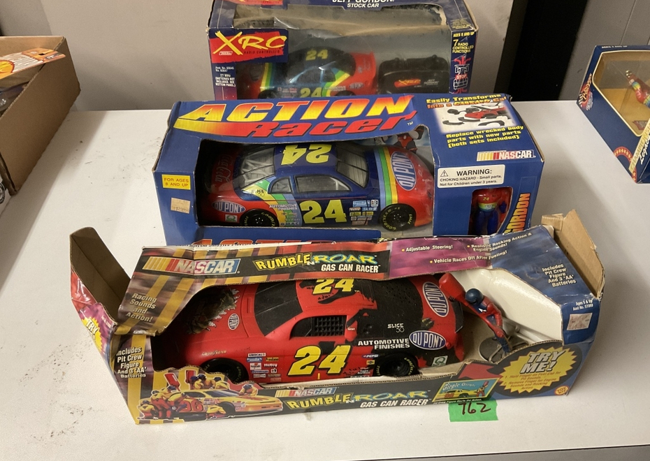 762
