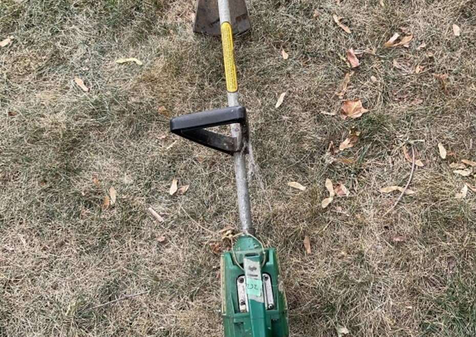 232