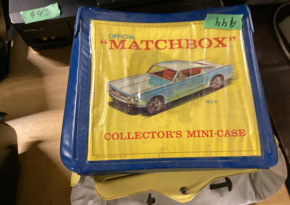 944 1