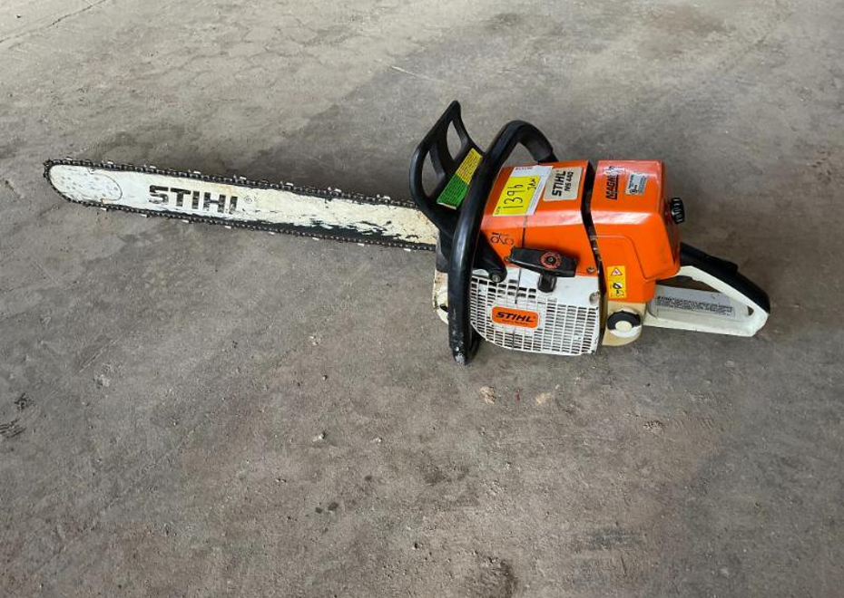 1396 1