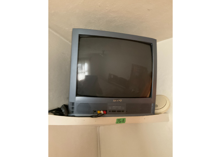 76a 1