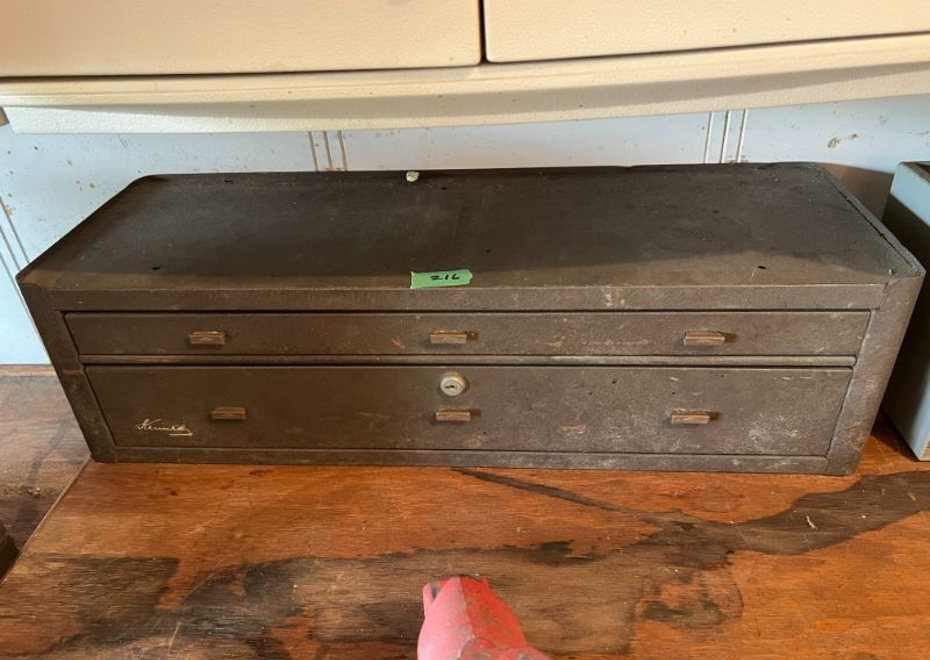 216 1