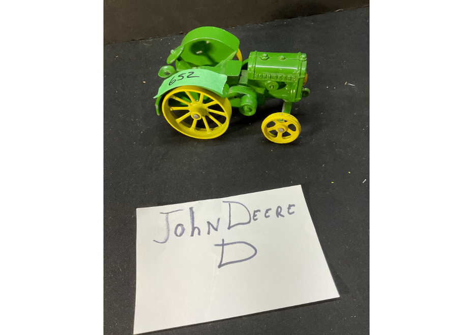 652 1