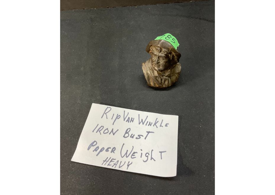 785 1