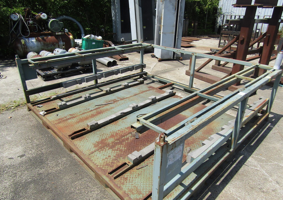 3838 e pontiac st 148