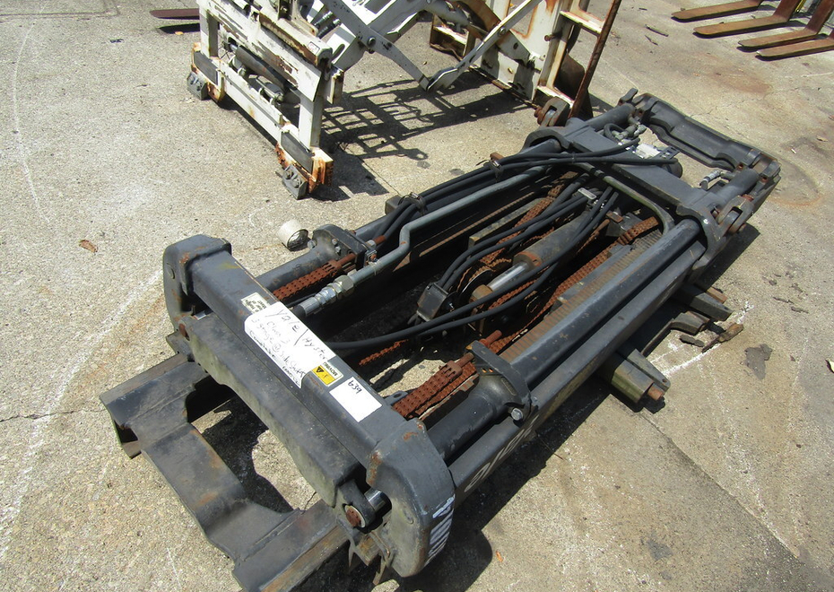 3838 e pontiac st 154