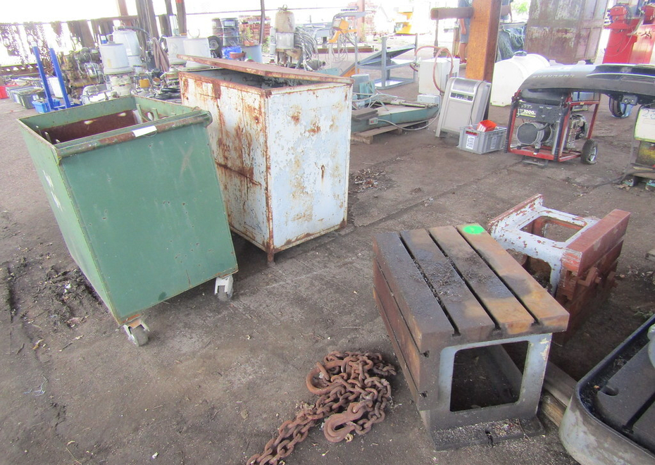 3838 e pontiac st 166