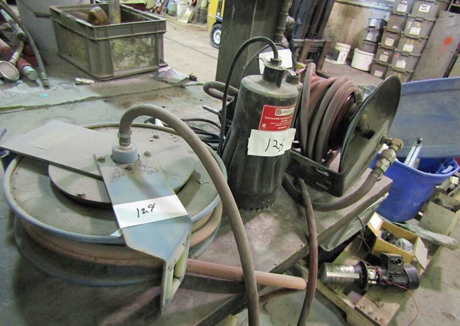 3838 e pontiac st 168