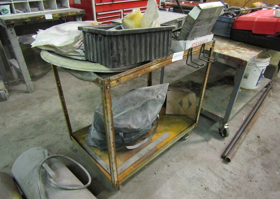 3838 e pontiac st 177