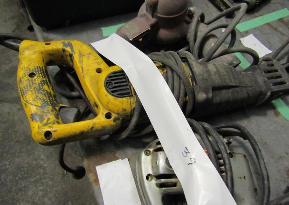 3838 e pontiac st 182