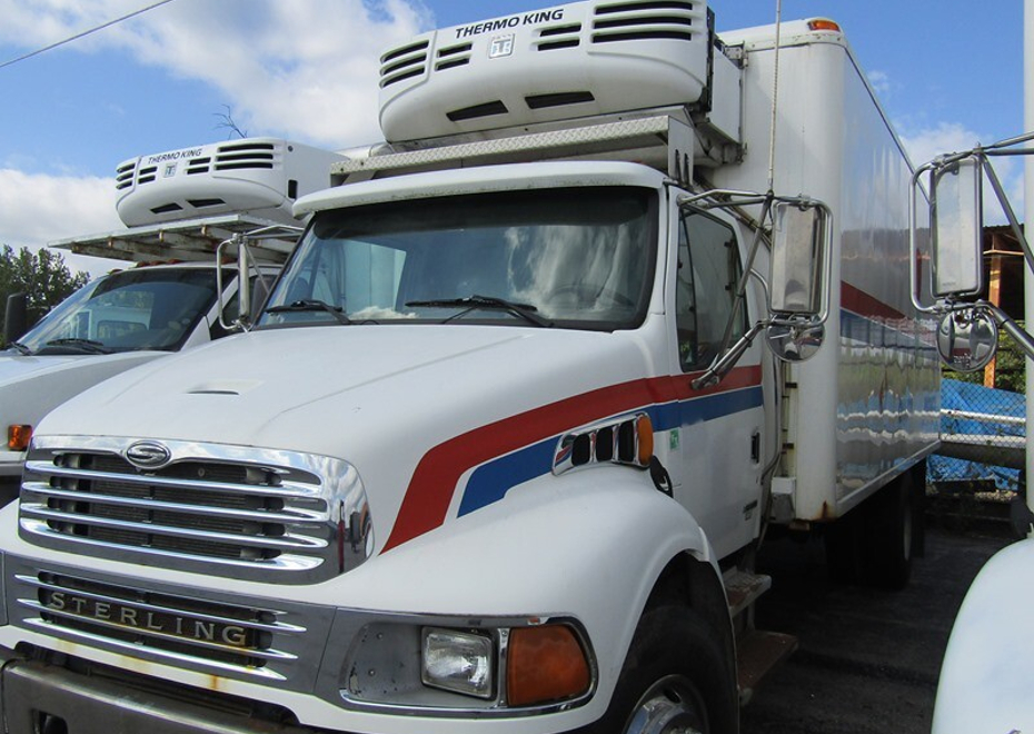 3838 e pontiac st 212