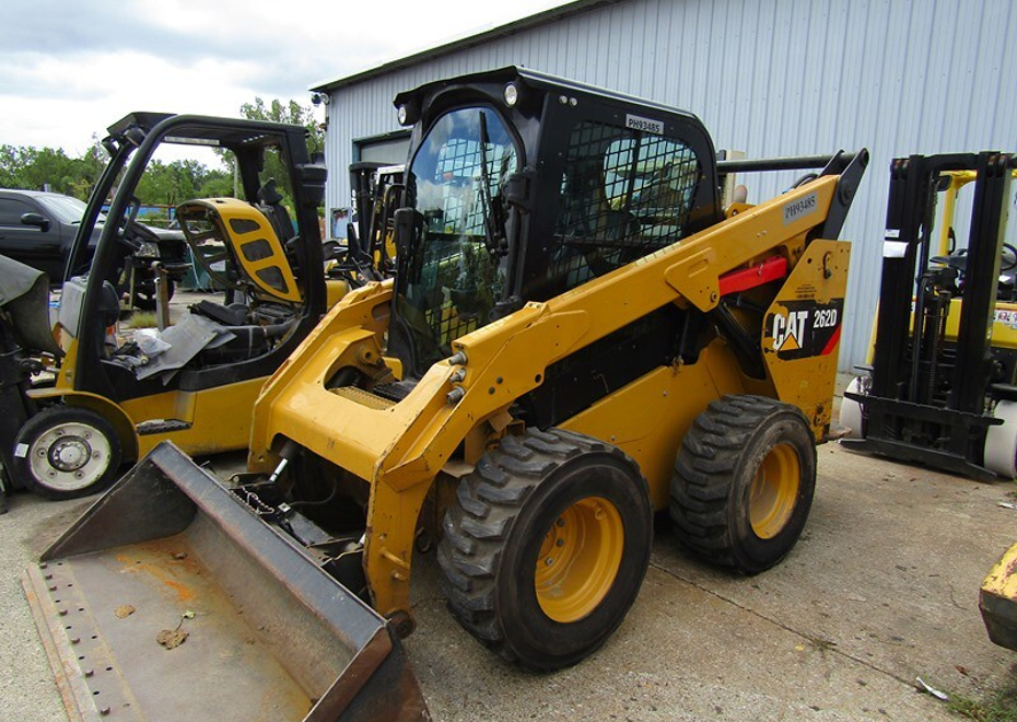 3838 e pontiac st 30