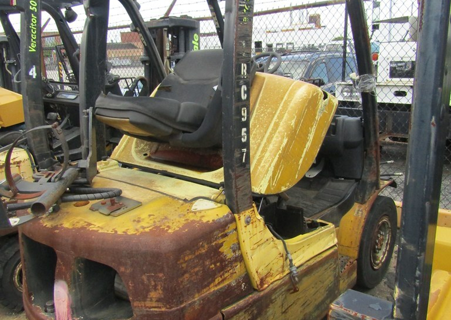 3838 e pontiac st 56