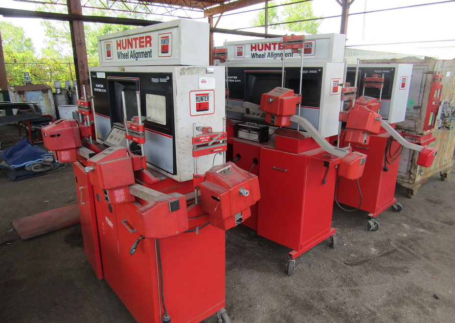 3838 e pontiac st 68