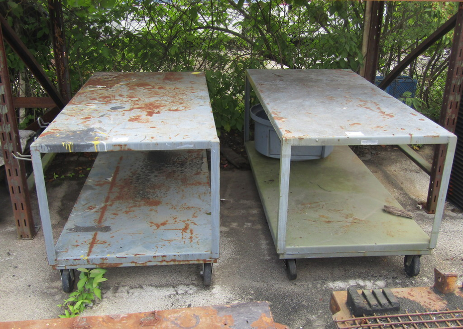 3838 e pontiac st 92