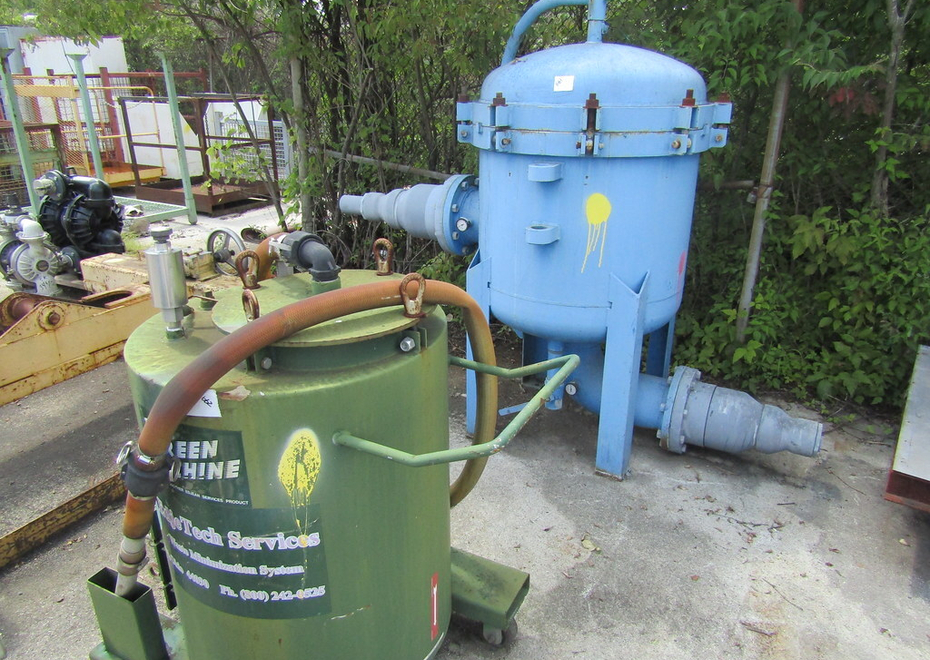 3838 e pontiac st 99