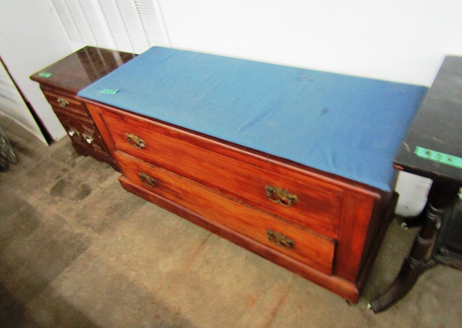 Krueckeberg auction complex145