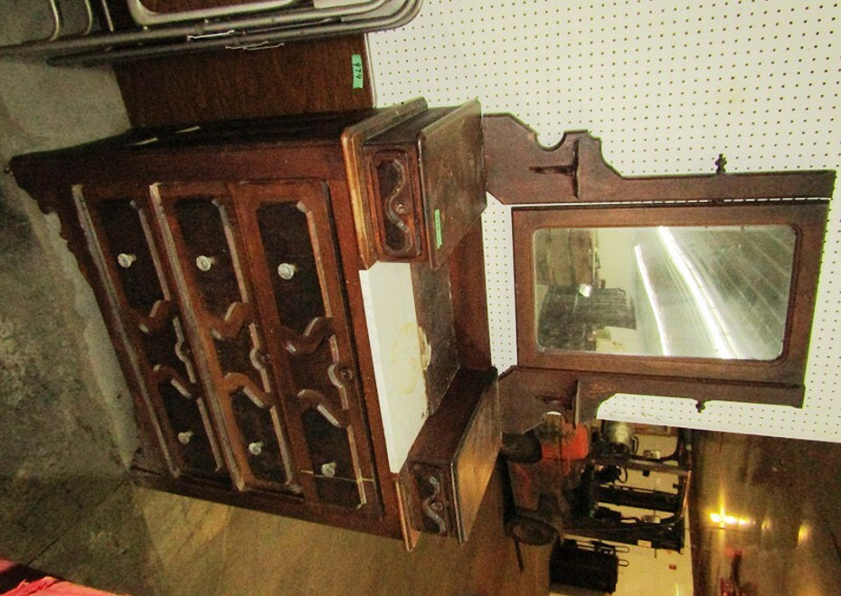 Krueckeberg auction complex160