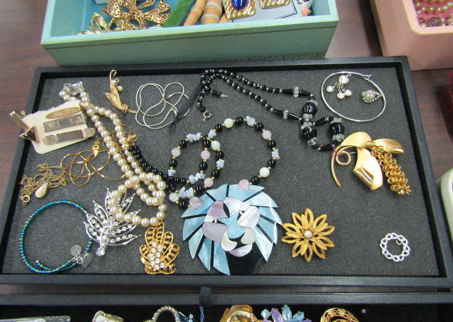 Krueckeberg auction complex324