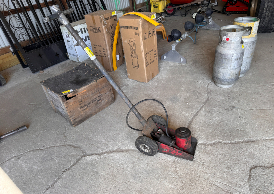 5526