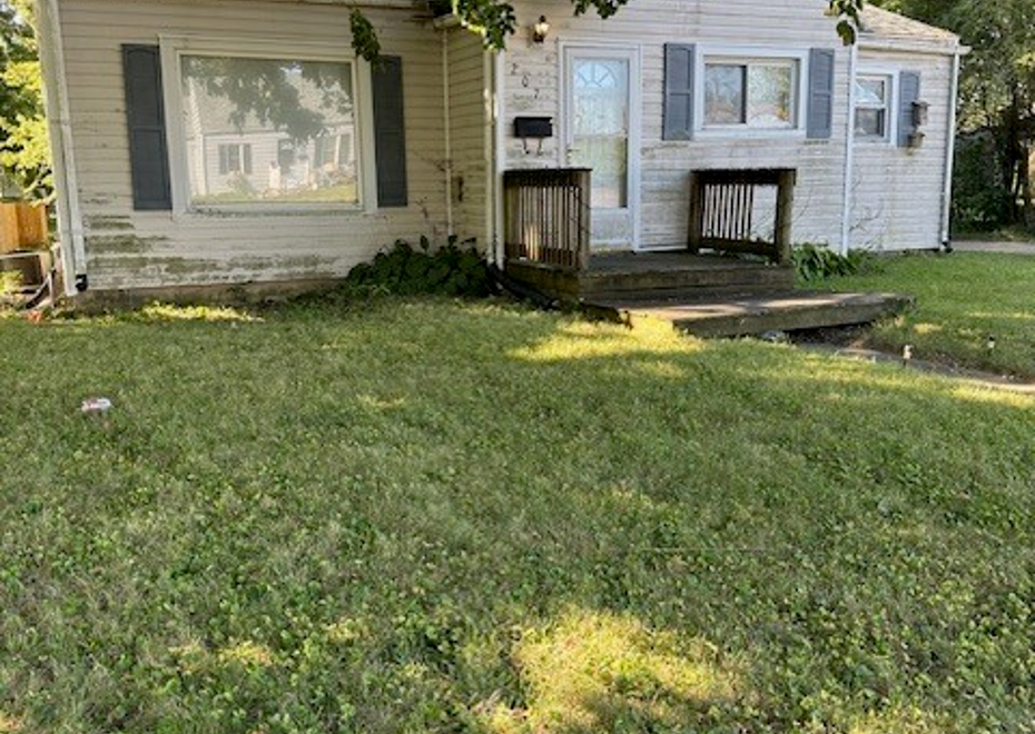 207 W Lane Ave Lima OH 45801