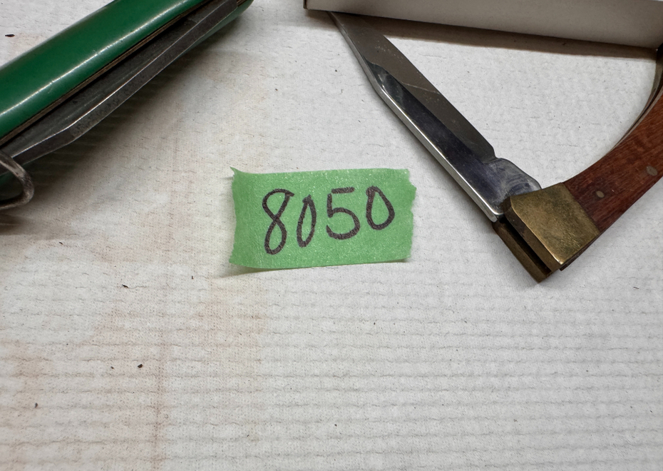 8050 1