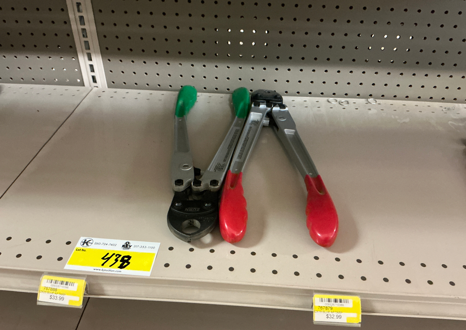 438 1