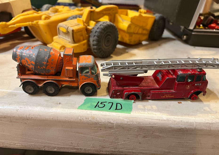 157 D 1