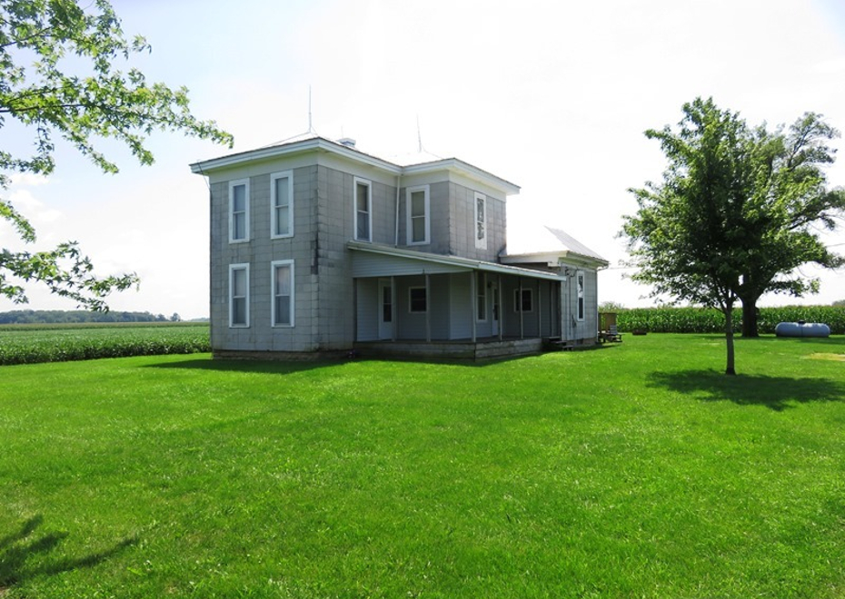 Personal property and real estate auction 1