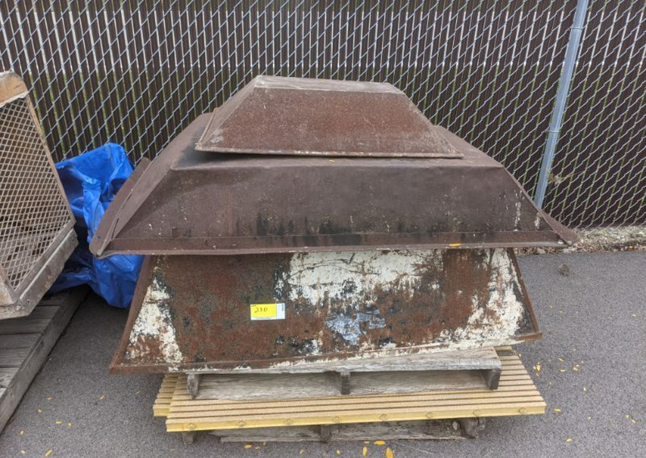 230