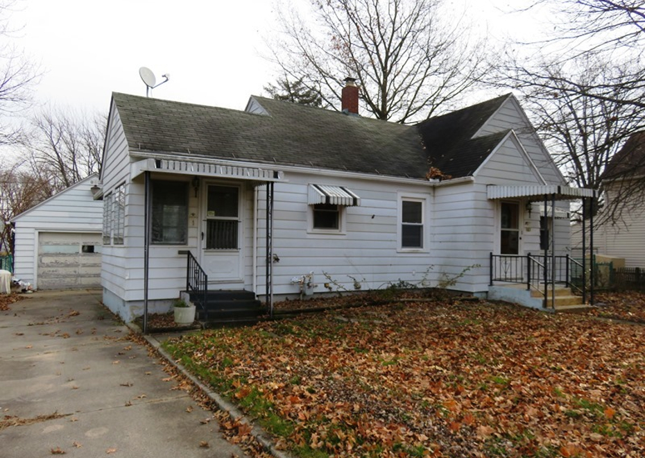 Real estate auction 13