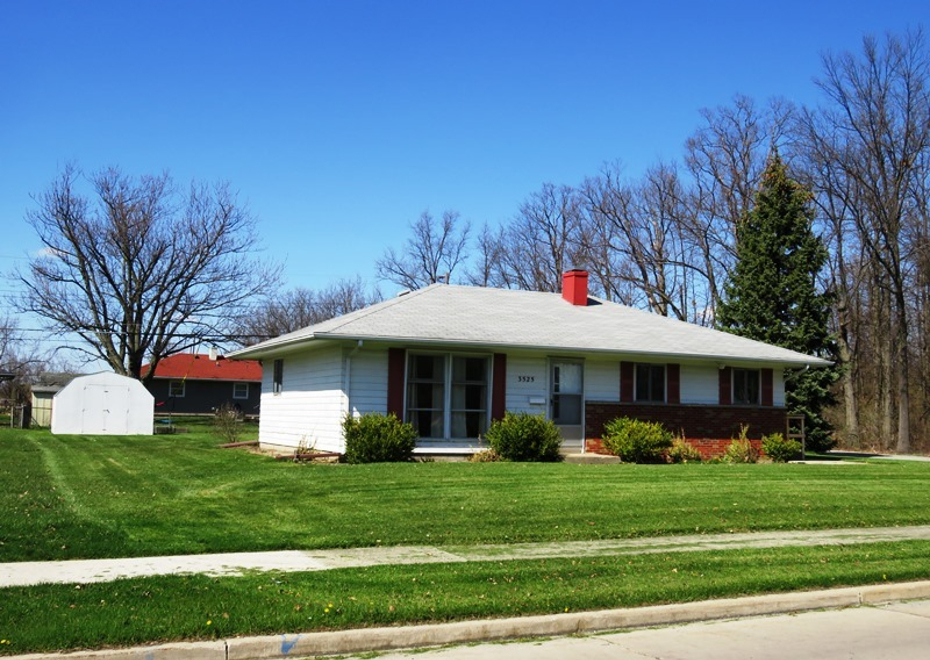 Real estate auction 11