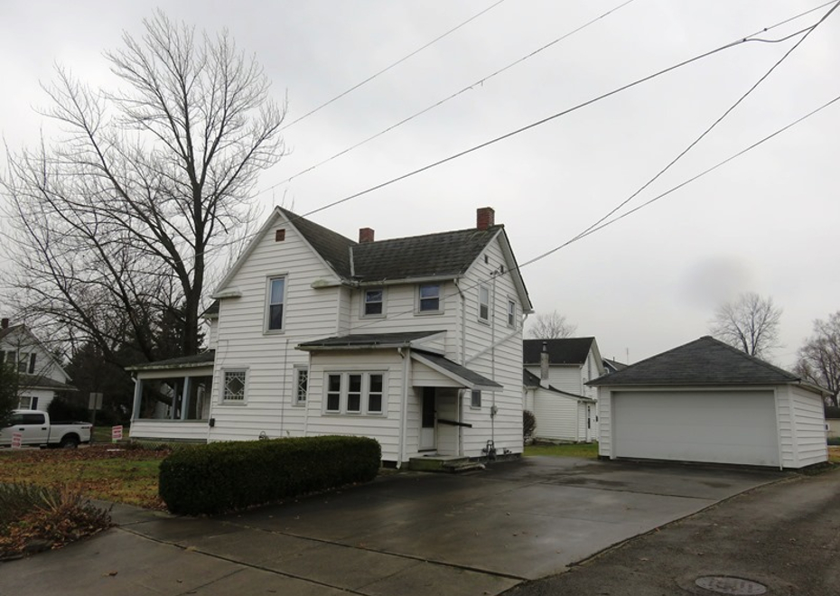 Real estate auction 6